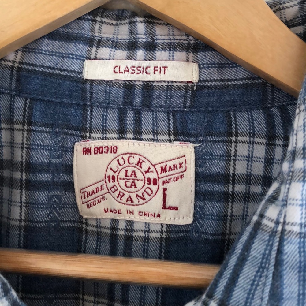 Lucky button down - Picture 3 of 5